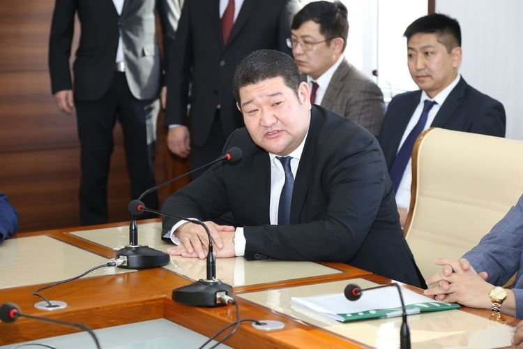 Төрийн захиргааны байгууллагуудыг Хөшигийн хөндий рүү нүүлгэнэ